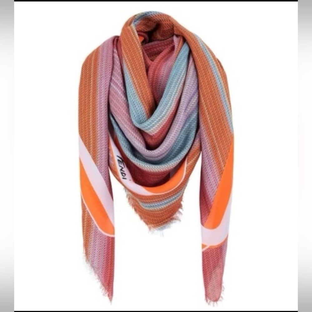 EUC Fendi shawl 50x50 wool blend